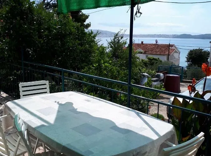 Neda Apartmán Trogir